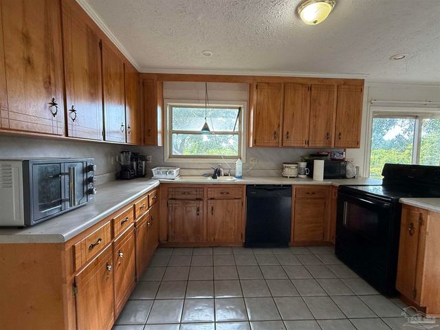 5325 Bob Sikes Blvd, Jay, FL 32565