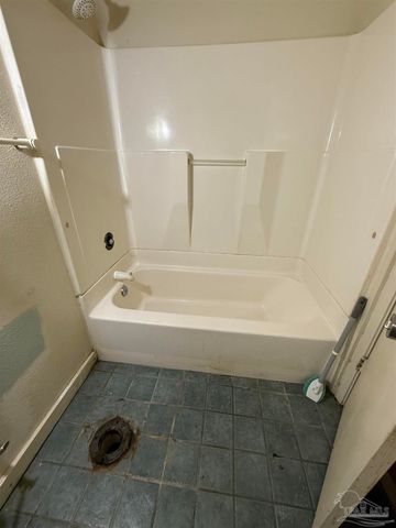 5325 Bob Sikes Blvd, Jay, FL 32565