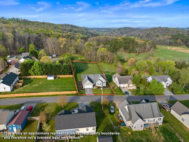 749 Harvest Meadows Drive, Kodak, TN 37764