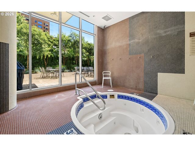 1500 Sw 11TH Ave, Portland, OR 97201