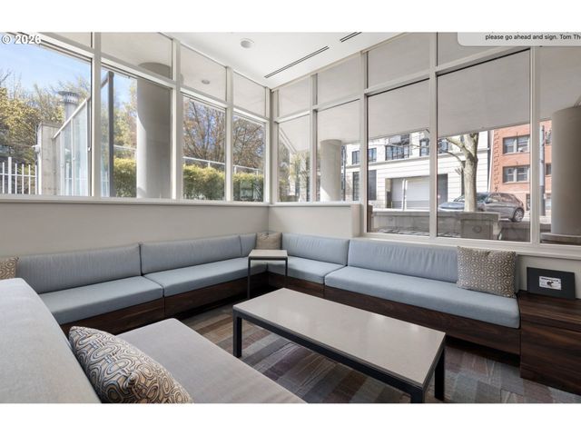 1500 Sw 11TH Ave, Portland, OR 97201