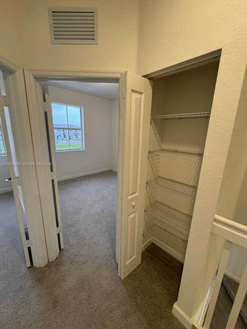 2721 SE 26th Rd 2721, Homestead, FL 33035