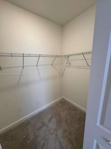 2721 SE 26th Rd 2721, Homestead, FL 33035