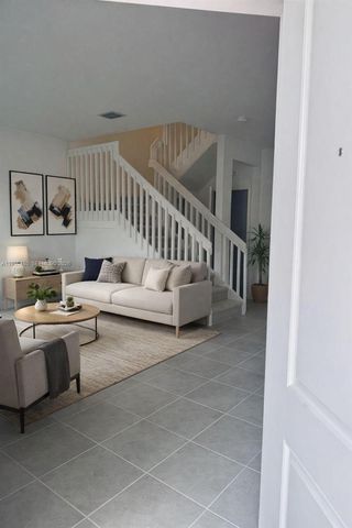 2721 SE 26th Rd 2721, Homestead, FL 33035