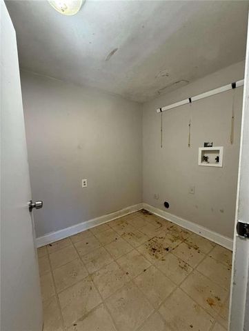 7205 Lakeview Drive, Covington, GA 30014