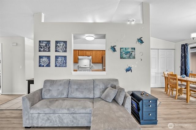 550 Canal Drive NE, Ocean Shores, WA 98569