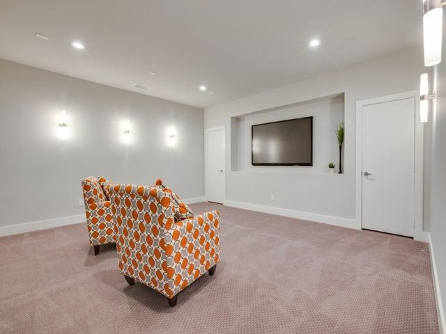 4310 Merrell Road, Dallas, TX 75229