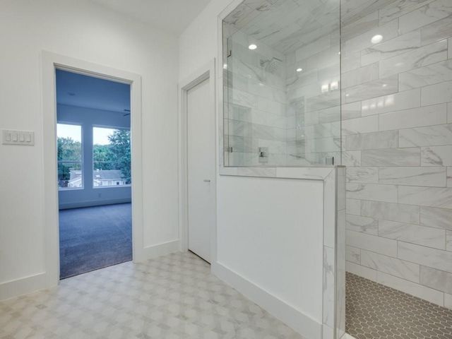 4310 Merrell Road, Dallas, TX 75229