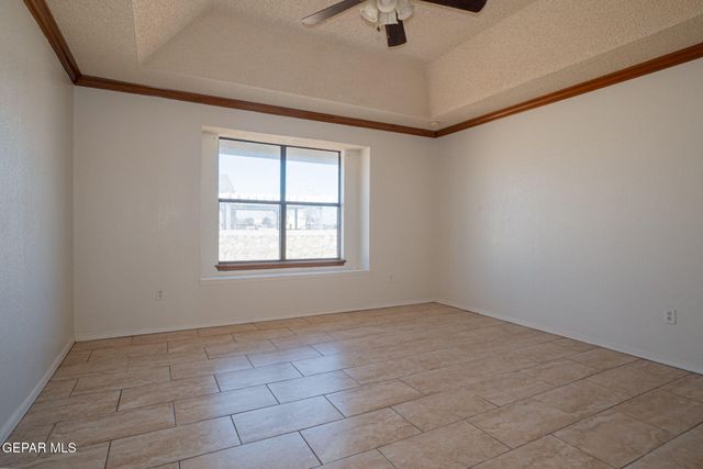 11241 BEACH FRONT Drive, El Paso, TX 79936