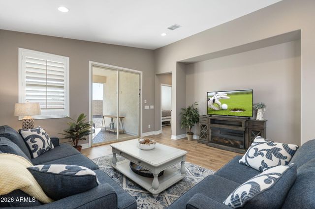 10731 E TEXAS Avenue, Mesa, AZ 85212