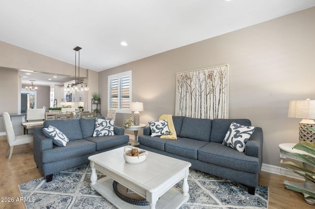 10731 E TEXAS Avenue, Mesa, AZ 85212