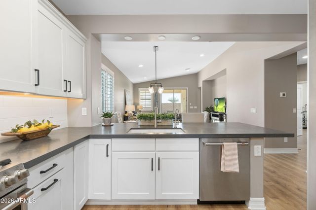 10731 E TEXAS Avenue, Mesa, AZ 85212