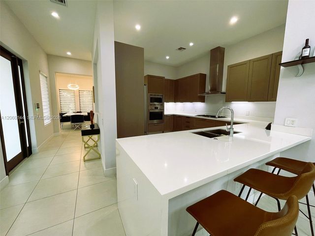 3472 Emerson Ln 00, Hollywood, FL 33312