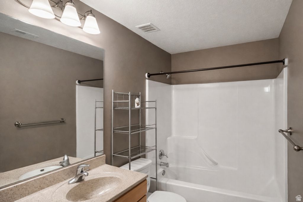 Image 3 of property listing at 101 E 630 N #27, Smithfield, UT 84335