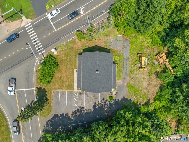 85 School Ground Road, Branford, CT 06405