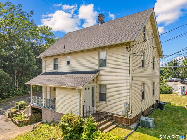 85 School Ground Road, Branford, CT 06405
