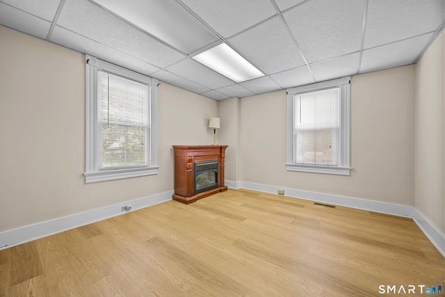 85 School Ground Road, Branford, CT 06405