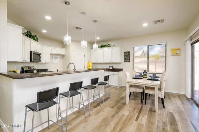 17618 W Crocus Drive, Surprise, AZ 85388