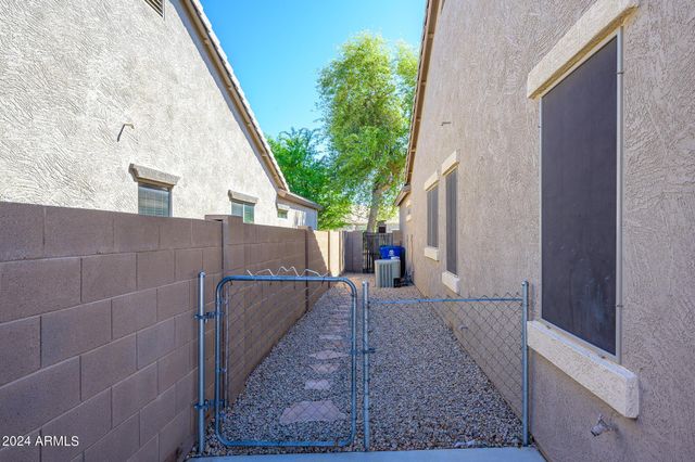 17618 W Crocus Drive, Surprise, AZ 85388