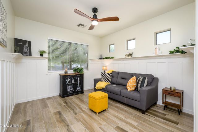 17618 W Crocus Drive, Surprise, AZ 85388