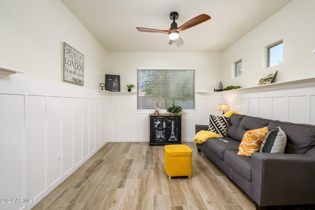 17618 W Crocus Drive, Surprise, AZ 85388