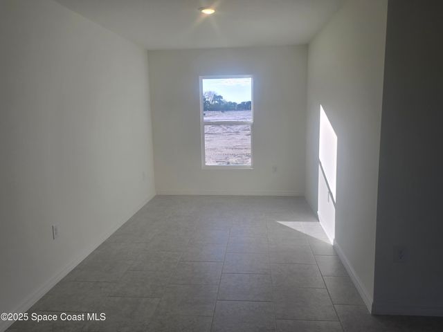 952 SW Richmond Circle SW, Palm Bay, FL 32908
