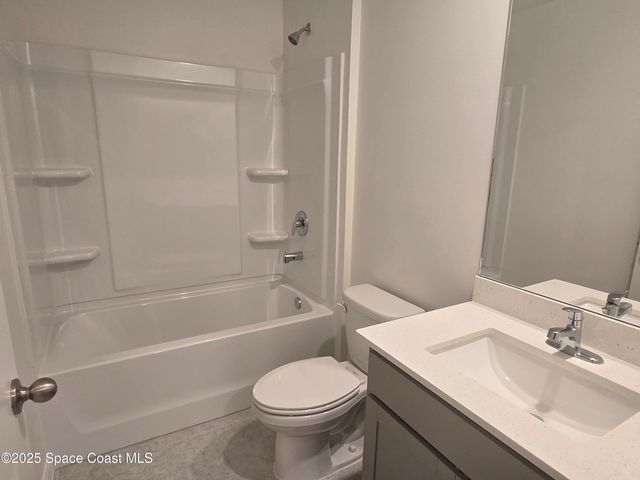 952 SW Richmond Circle SW, Palm Bay, FL 32908