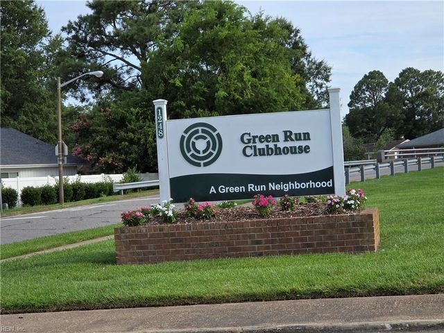 4458 Cherrywood LN, Virginia Beach, VA 23453