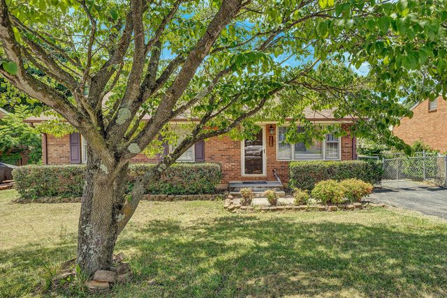 4718 Long Acre DR NE, Roanoke, VA 24019