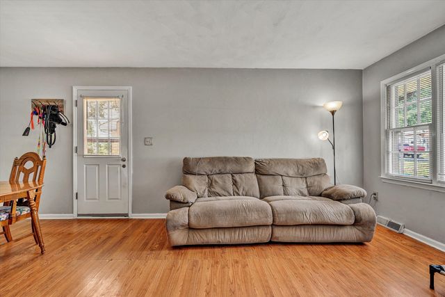 4718 Long Acre DR NE, Roanoke, VA 24019