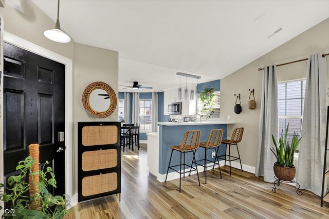 6723 Sundown Drive S, Indianapolis, IN 46254