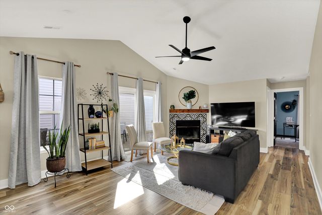 6723 Sundown Drive S, Indianapolis, IN 46254