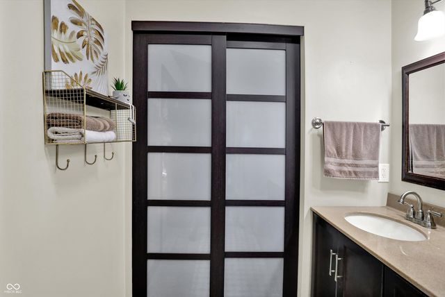 6723 Sundown Drive S, Indianapolis, IN 46254