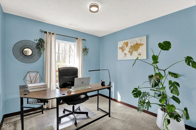 6723 Sundown Drive S, Indianapolis, IN 46254