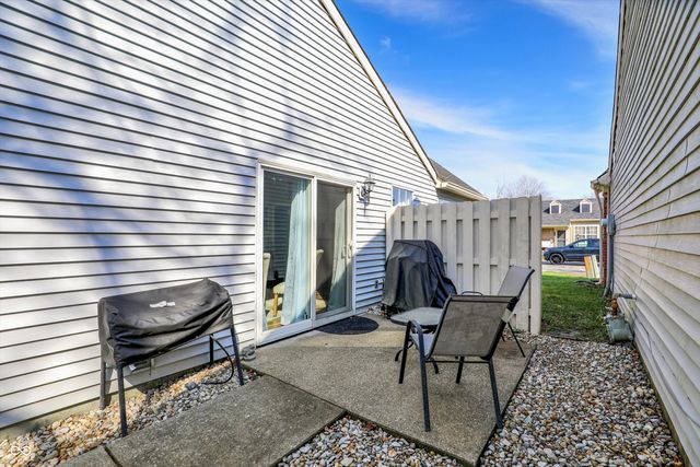 6723 Sundown Drive S, Indianapolis, IN 46254