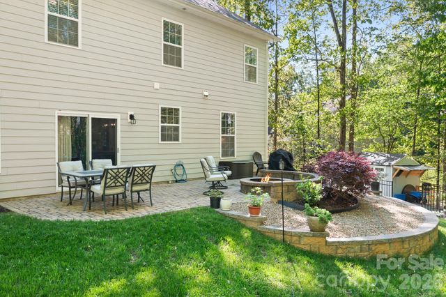 7311 Snowbird Court, Mint Hill, NC 28227