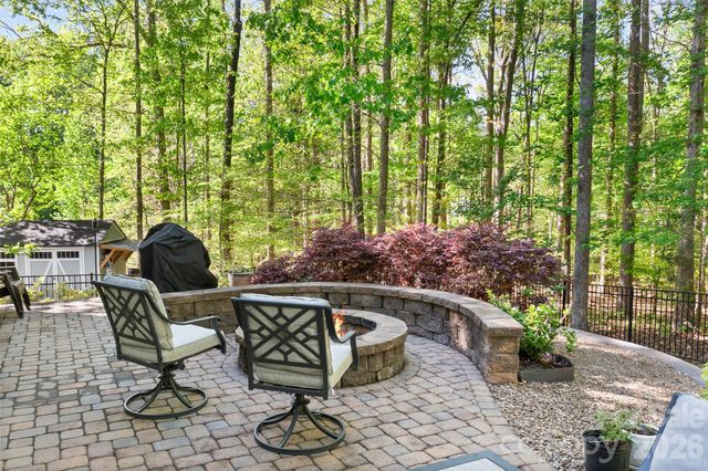 7311 Snowbird Court, Mint Hill, NC 28227