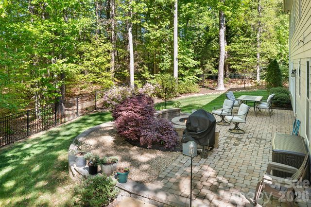 7311 Snowbird Court, Mint Hill, NC 28227