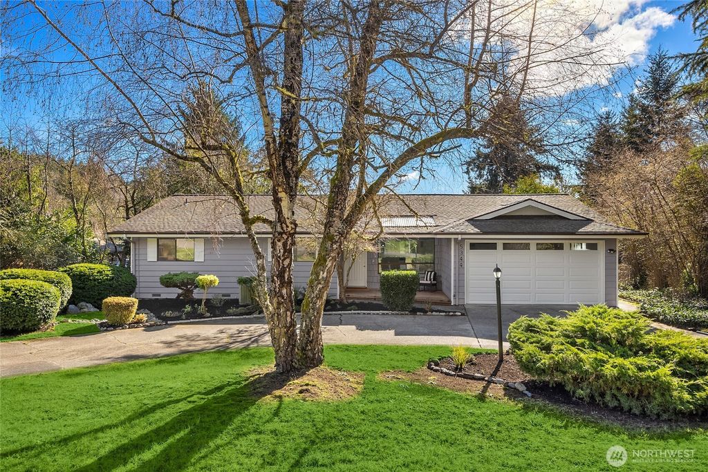 5344 Ruby Place NE, Bainbridge Island, WA 98110