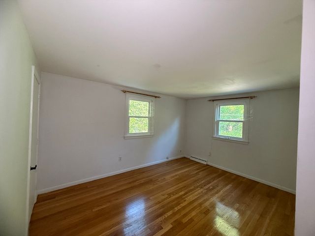 45 Richardson St A, Billerica, MA 01821
