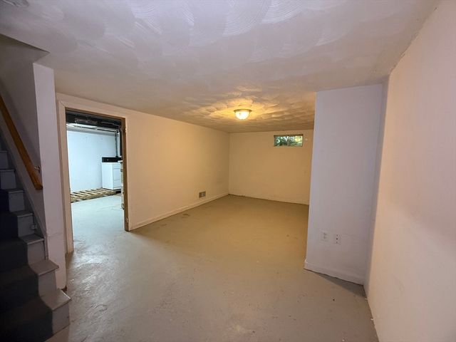 45 Richardson St A, Billerica, MA 01821