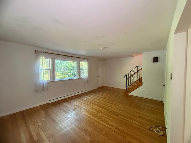 45 Richardson St A, Billerica, MA 01821