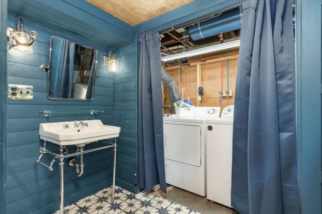 3506 14th Avenue S, Minneapolis, MN 55407