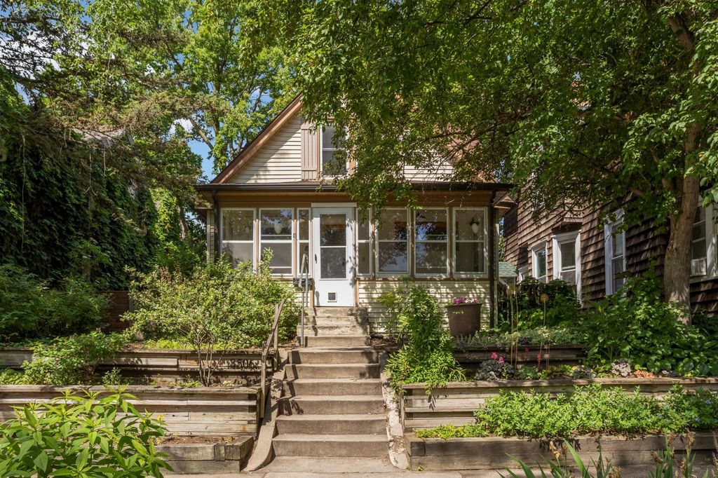 3506 14th Avenue S, Minneapolis, MN 55407