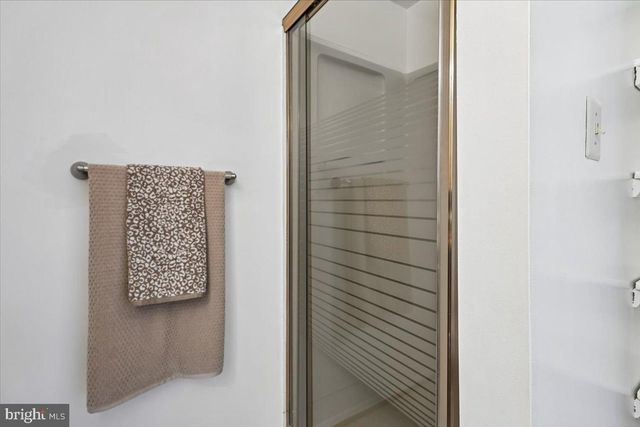 10921 HARPERS SQUARE CT, Reston, VA 20191