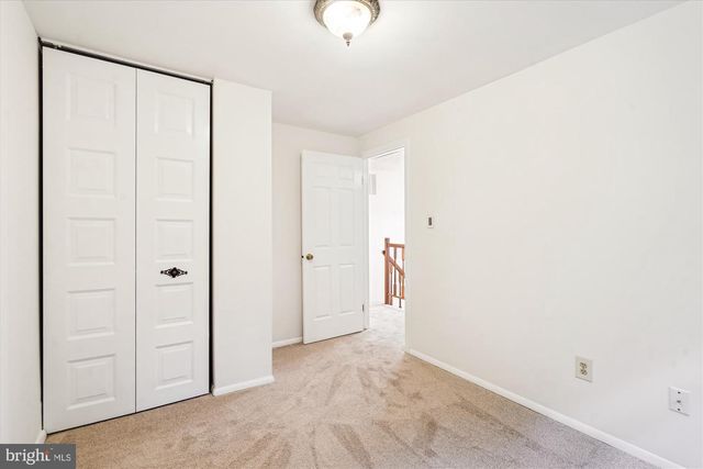 10921 HARPERS SQUARE CT, Reston, VA 20191