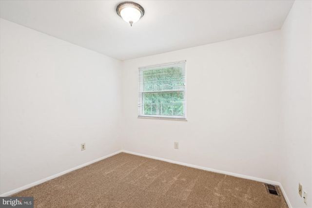 10921 HARPERS SQUARE CT, Reston, VA 20191