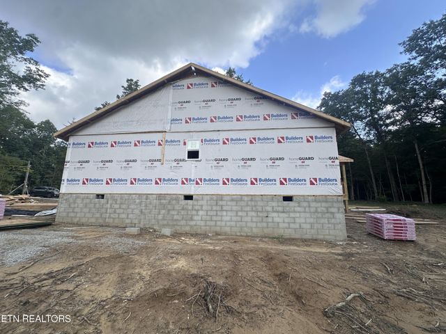 250 Stone Cliff Lane, Jamestown, TN 38556
