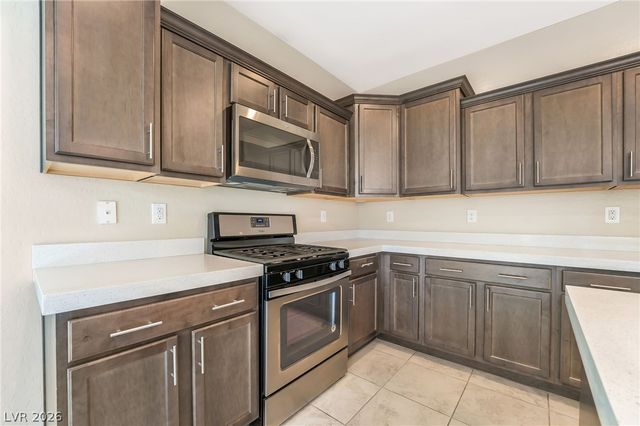 117 Duckhook Avenue, Las Vegas, NV 89148