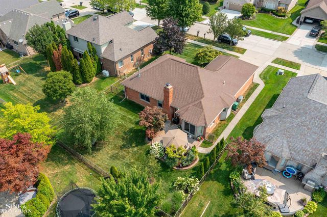 54375 Jeffery Drive, Macomb Twp, MI 48042
